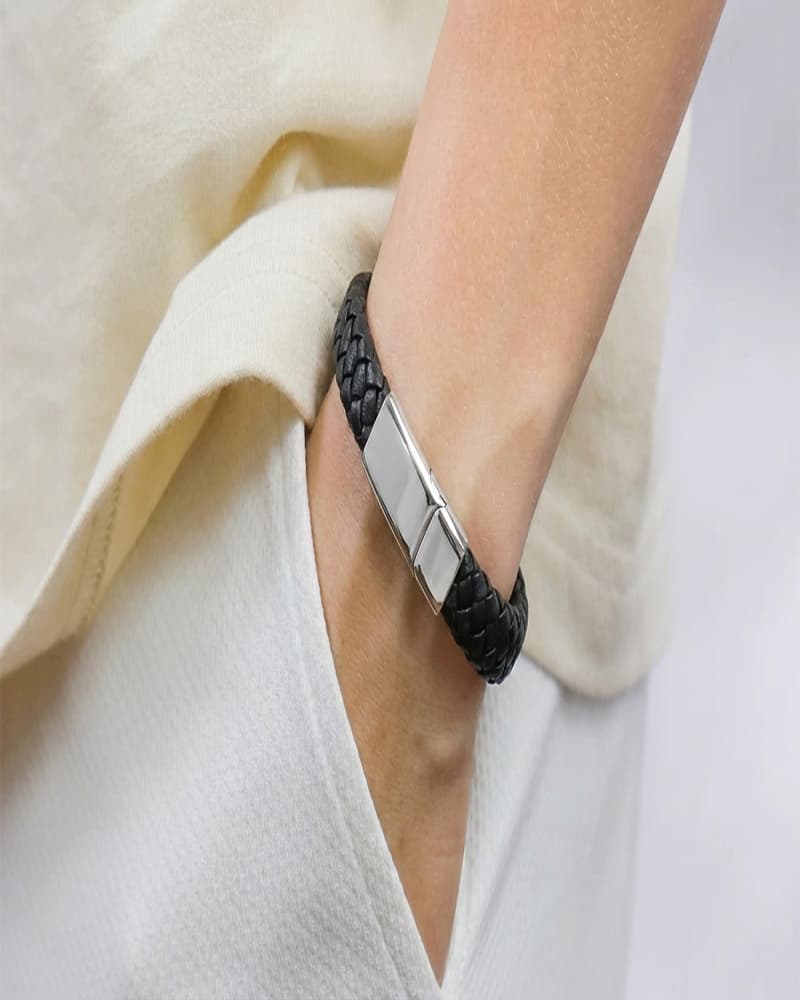 Brazalete Cuero Trenzado y Acero Quirúrgico detail 1